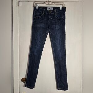 Junior's Jolt Low Rise Skinny Jeans Dark Wash Sz 3
